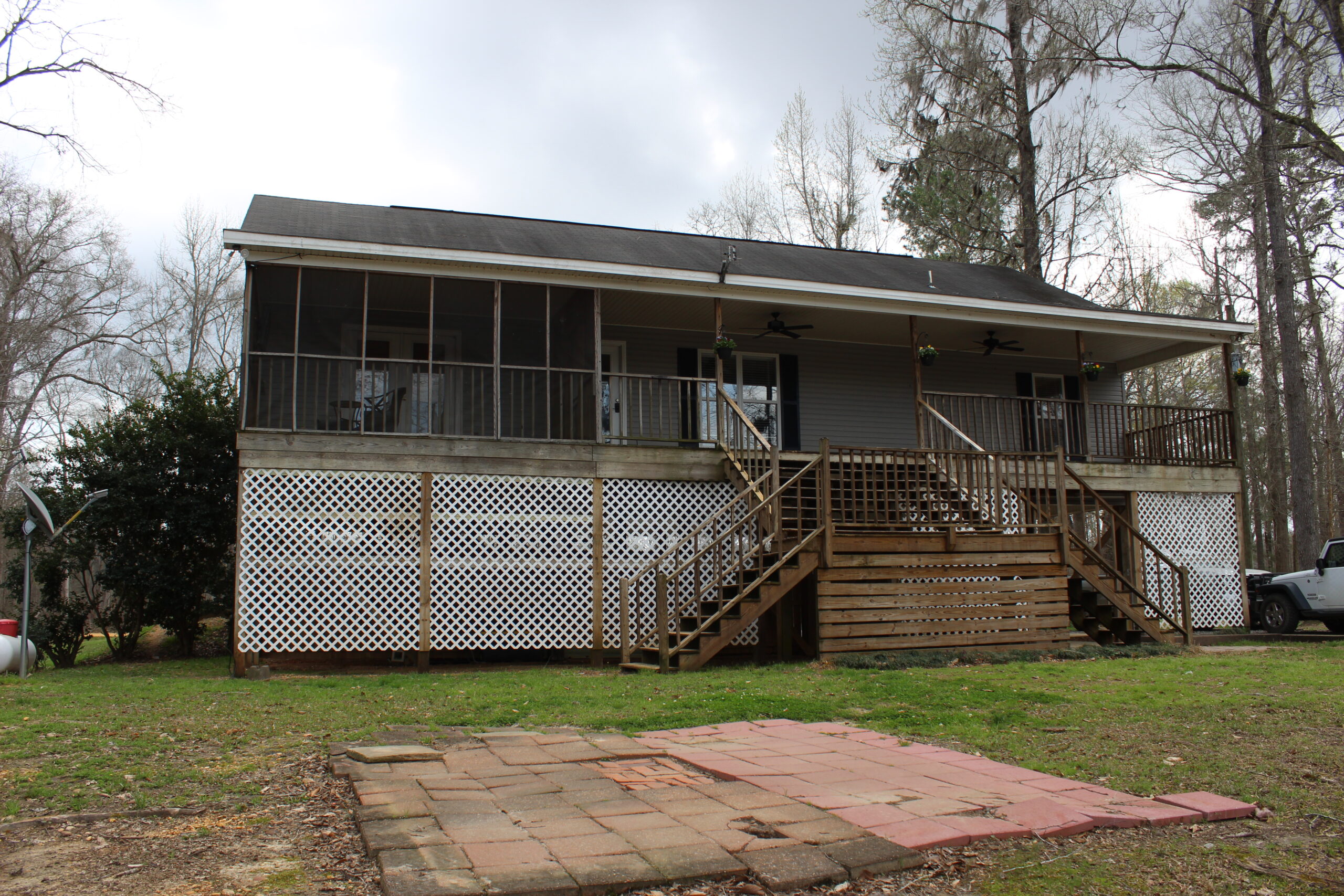 land-in-alabama-land-in-georgia-beautiful-home-on-the-alabama-river